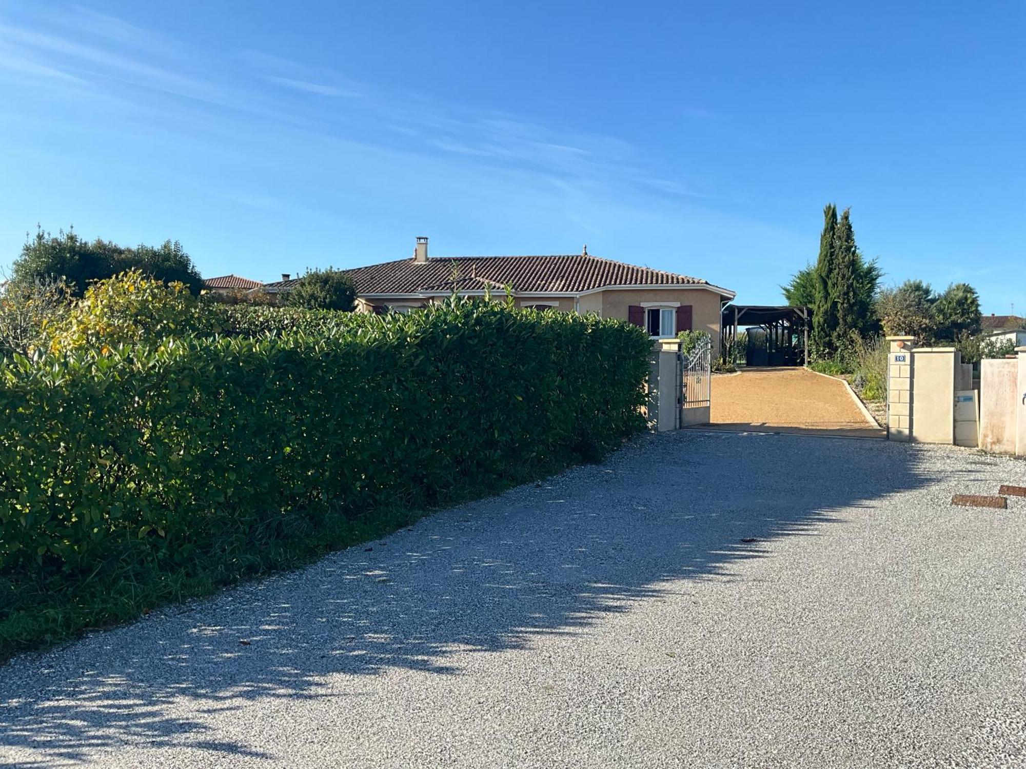 Charmant T2, Cl 3 Etoiles, 4 Lits, 4 Personnes Et 1Enfant, Parking Et Terrasse Saint-Sever  外观 照片